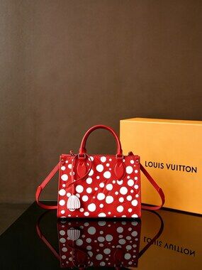 Louis Vuitton MM Tote Bag